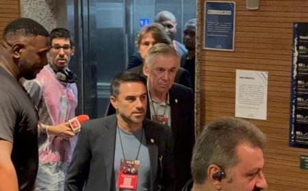 Ancelotti no Maracanã vê Vasco passar vergonha e rival debochar da torcida